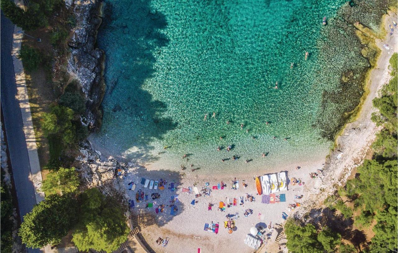 Awesome Apartment In Pula With Wifi Buitenkant foto